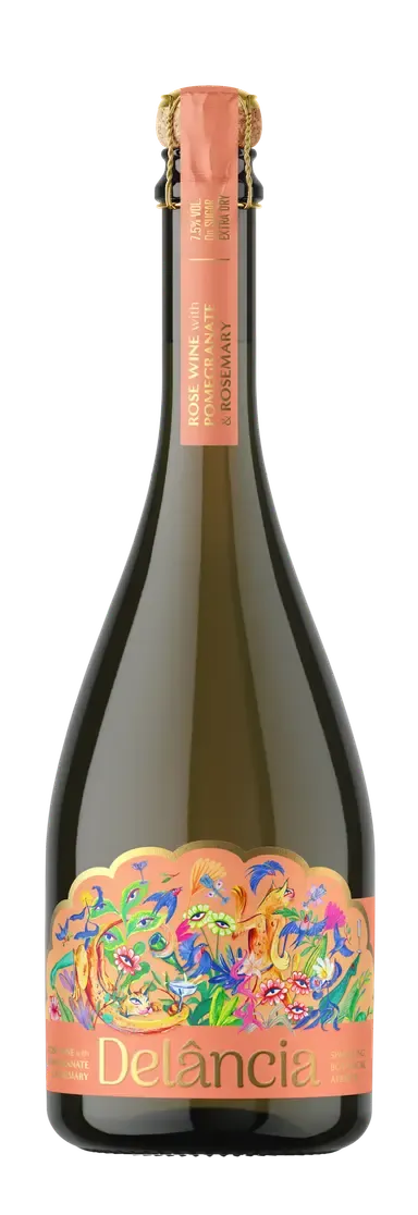 Chilled bubbly bottle of Delância rosé botanical sparkling wine